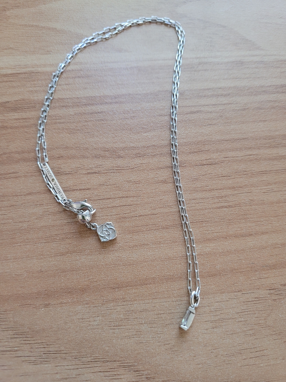 ***Price Firm*** Kendra Scott Silver Pendant Necklace
